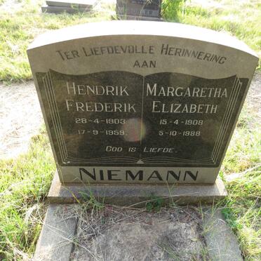 NIEMANN Hendrik Frederik 1903-1959 & Margaretha Elizabeth 1908-1988