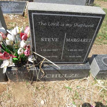 SCHULZE Steve 1937-2009 & Margaret 1937-2004