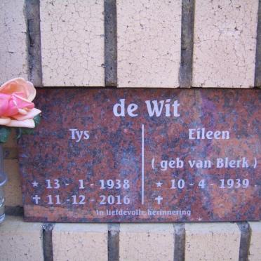 WIT Tys, de 1938-2016 &amp; Eileen VAN BLERK 1939-