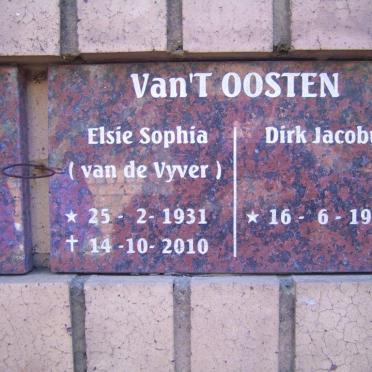 OOSTEN Dirk Jacobus, van'T 1927- &amp; Elsie Sophia VAN DE VYVER 1931-2010
