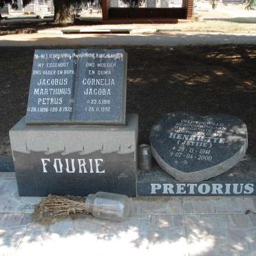 FOURIE Jacobus Marthinus Petrus 1896-1972 &amp; Cornelia Jacoba 1910-1992 :: PRETORIUS Henriette  1941-2000