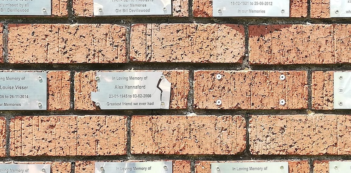 HANNAFORD Alex 1945-2006