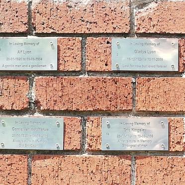 LYON Alf 1920-1994 :: LYON Gladys 1924-2009 :: ALLISON Harry James 1929-2009