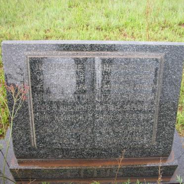 ELLIS Andries Matthys 1889-1972 &amp; Gezina Susanna HOLL 18?2-1952