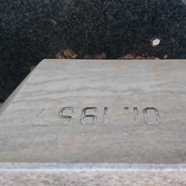 BESTER Gert 1953-1993 &amp; Maggie 1957-