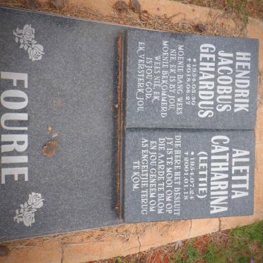 FOURIE Hendrik Jacobus Gerhardus 1954-2018 &amp; Aletta Catharina 1954-2001