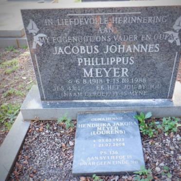 MEYER Jacobus Johannes Phillippus 1918-1988 &amp; Hendrika Jakoba LOURENS 1923-2008