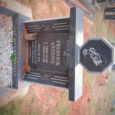 NIEUWENHUIZEN Frederik Antonie, van 1959-2010