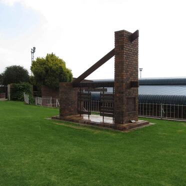 1. Overview / Oorsig