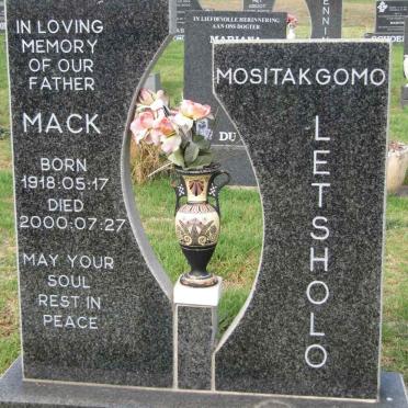 LETSHOLO Mositakgomo 1918-2000