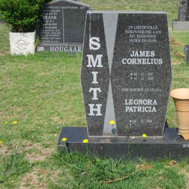 SMITH James Cornelius 1937-2001 &amp; Leonora Patricia 1945-