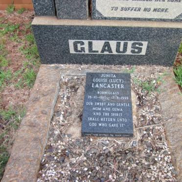 GLAUS Junita Louise 1887-1950 :: LANCASTER Junita Louise nee GLAUS 1910-1999