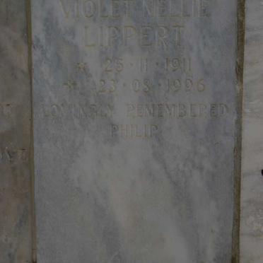 LIPPERT Violet Nellie 1911-1996