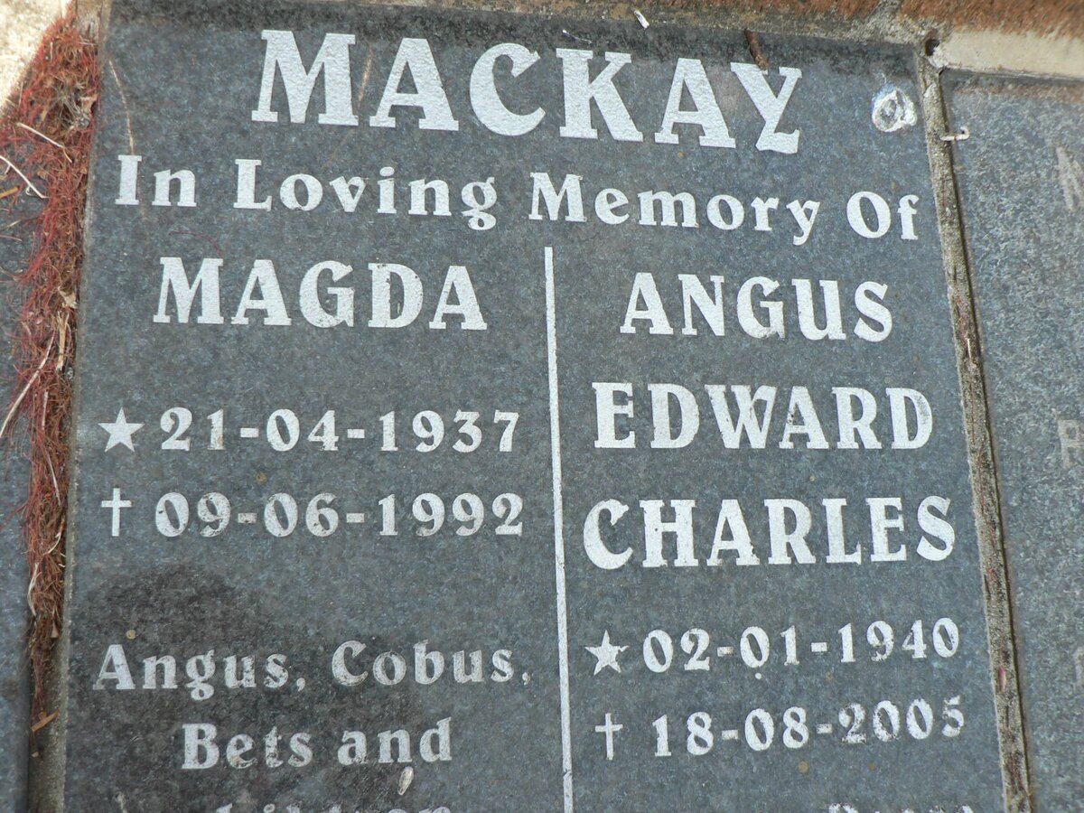 MACKAY Angus Edward Charles 1940-2005 &amp; Magda 1937-1992