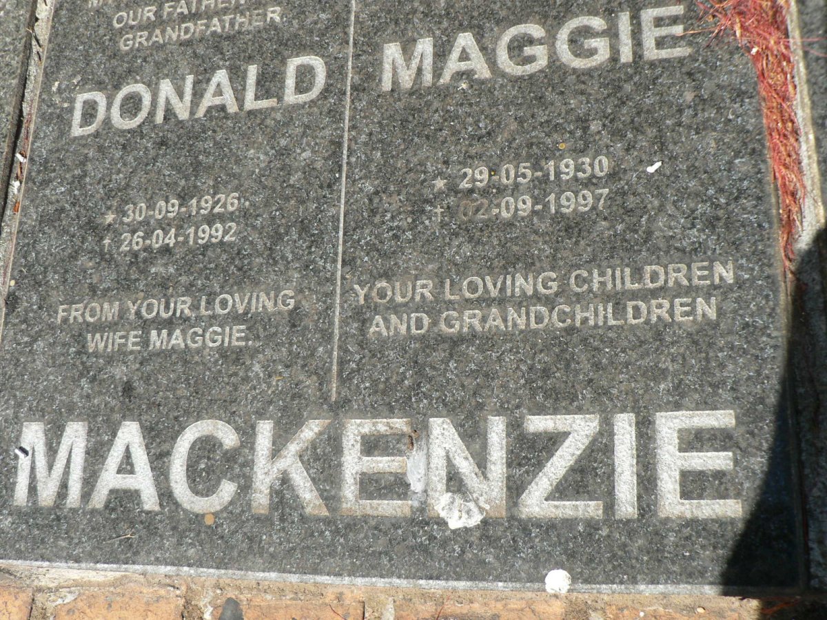 MACKENZIE Donald 1926-1992 &amp; Maggie 1930-1997