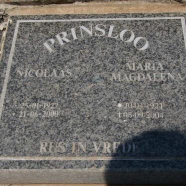 PRINSLOO Nicolaas 1927-2000 &amp; Maria Magdalena 1921-2004