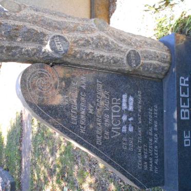 BEER Victor, de 1936-1962