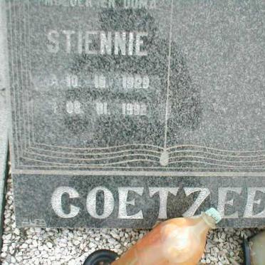 COETZEE Stiennie 1929-1992
