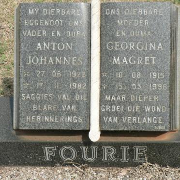 FOURIE Anton Johannes 1922-1982 &amp; Georgina Magret 1915-1996