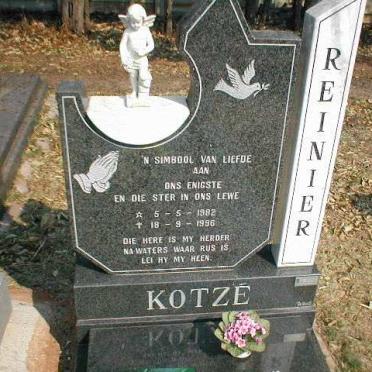 KOTZÉ Renier 1982-1996