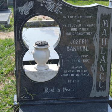 MAHLANGU Joseph Bakhebe 1932-1997