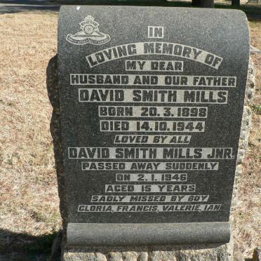 MILLS David Smith 1898-1944 :: MILLS David Smith -1946