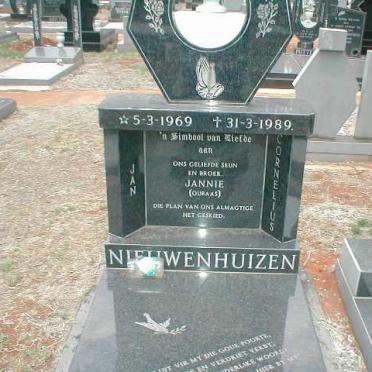 NIEUWENHUIZEN Jan Cornelius 1969-1989