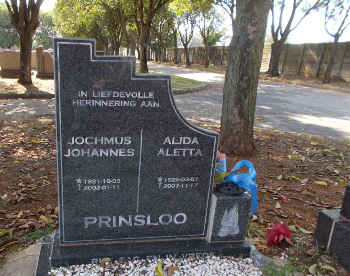 PRINSLOO Jochmus Johannes 1921-2002 &amp; Alida Aletta 1925-2007