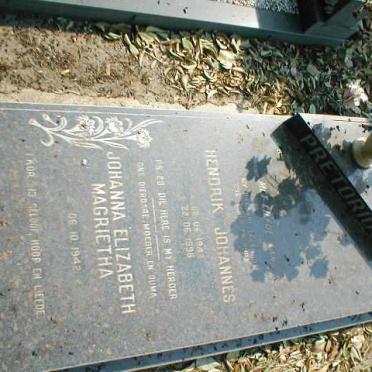 PRETORIUS Hendrik Johannes 194?-1996 &amp; Johanna Elizabeth Magrietha 1942-