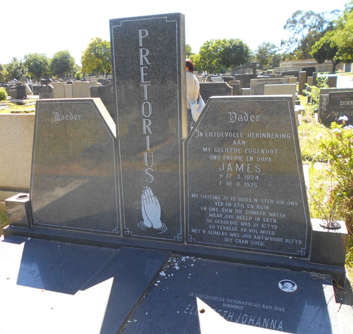 PRETORIUS James 1924-1975 :: PRETORIUS Elizabeth Johanna 1951-2007