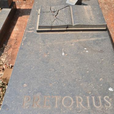 PRETORIUS Anton 1943-1982
