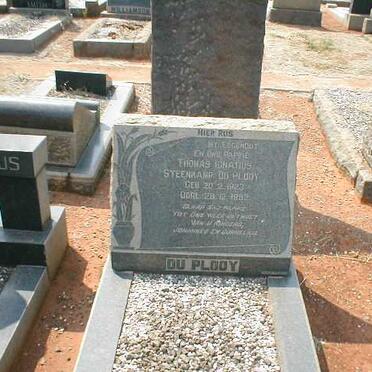 PLOOY Thomas Ignatius Steenkamp, du 1923-1952