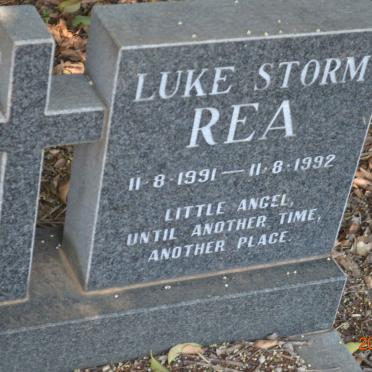 REA Luke Storm 1991-1992