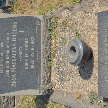 ROGERS John 1909-1979 &amp; Anna Magdalena 1902-1962