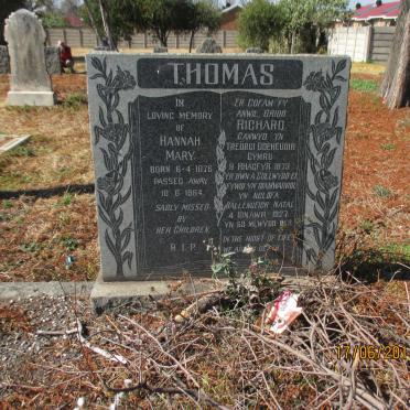 THOMAS Richard 1873-1927 &amp; Hannah Mary 1876-1964