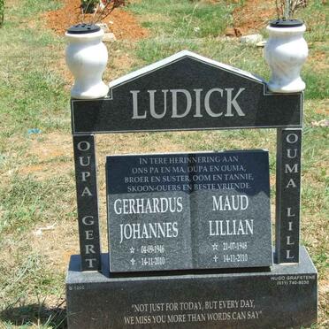 LUDICK Gerhardus Johannes 1946-2010 &amp; Maud Lillian 1948-2010