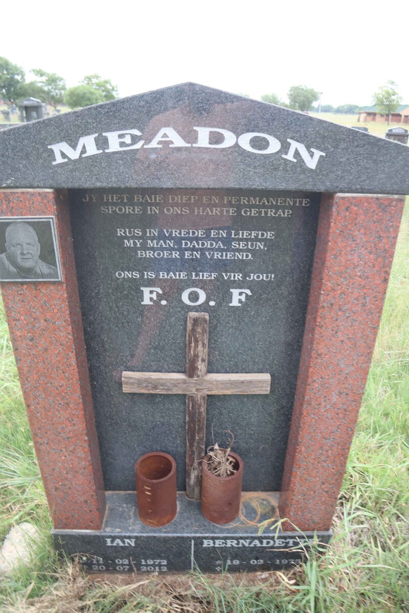MEADON Ian 1972-2012 & Bernadette 1975-