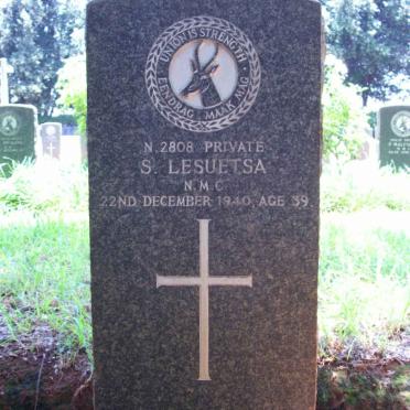 L - Vanne :: Surnames - L