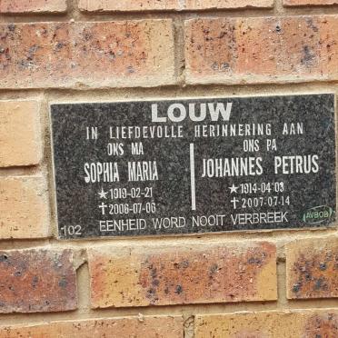 LOUW Johannes Petrus 1914-2007 &amp; Sophia Maria 1919-2006