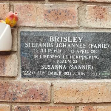 BRISLEY Stefanus Johannes 1921-2004 &amp; Susanna 1922-2013