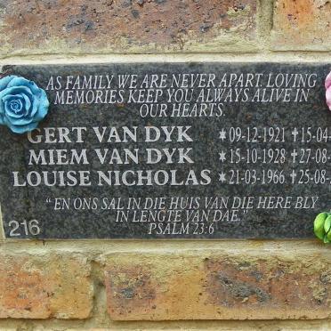 DYK Gert, van 1921-2006 :: VAN DYK Miem 1928-2015 :: NICHOLAS Louise 1966-2015