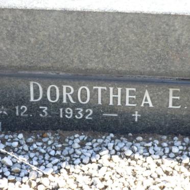 MAREE Jacobus R. 1922-1978 &amp; Dorothea E. 1932- 