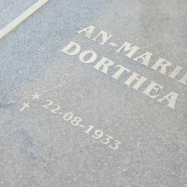 WYK Jacobus Petrus, van 1926-1999 &amp; An-Marie Dorthea 1933-      