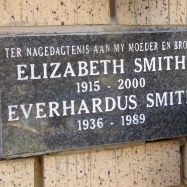 SMITH Everhardus 1936-1989 &amp; Elizabeth 1915-2002