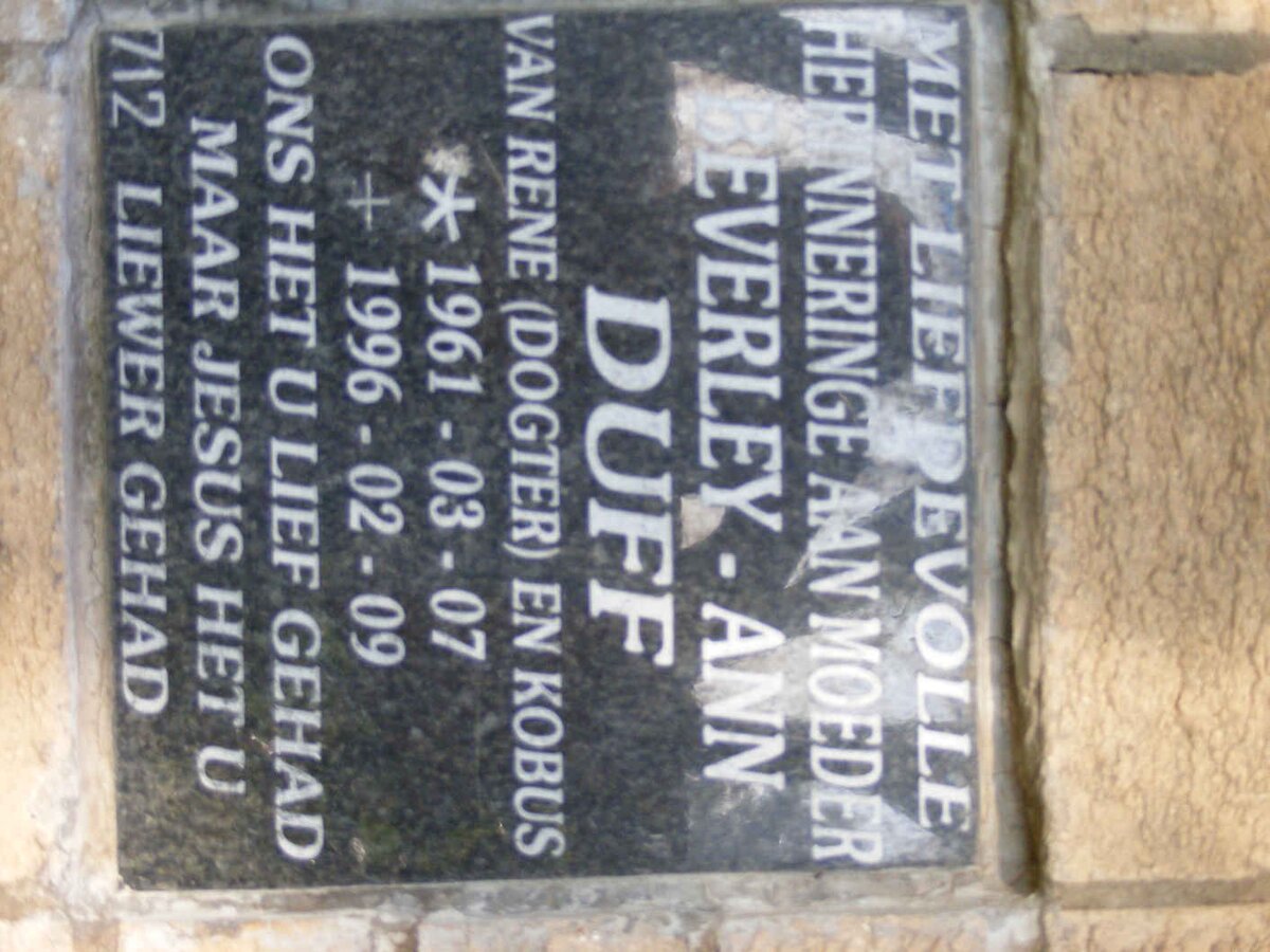 DUFF Everley-Ann 1961-1996