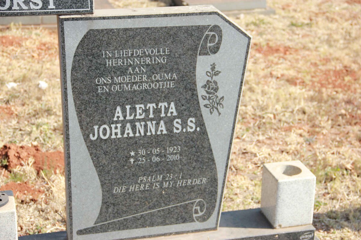 ? Aletta Johanna S.S. 1923-2010