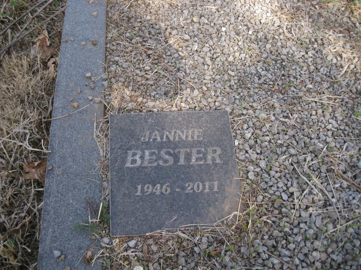 BESTER Jannie 1946-2011 :: BESTER Francisca 1978-1986_2