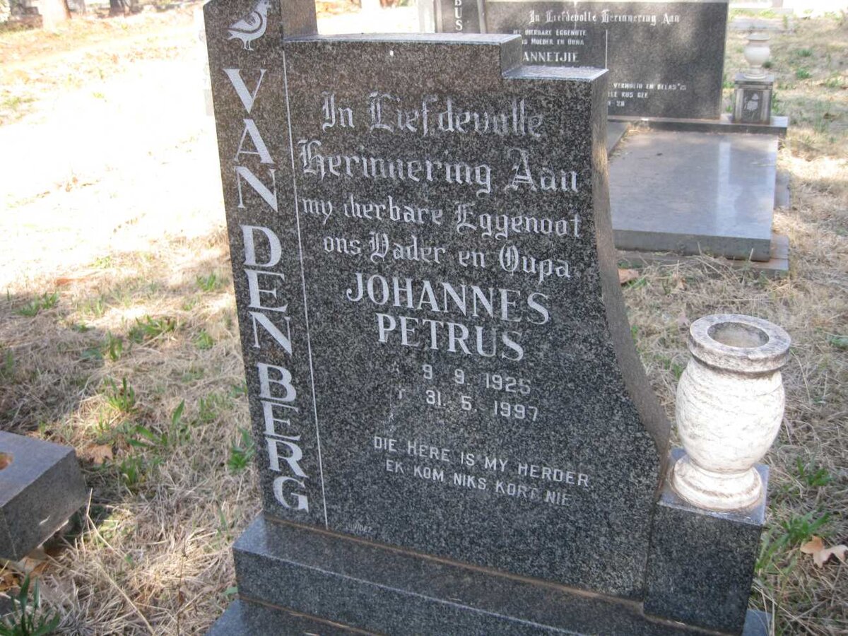 BERG Johannes Petrus, van den 1925-1997