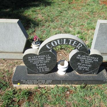 COULTER Gavin Louis 1942-1993 &amp; Pejatje Sophia 1941-
