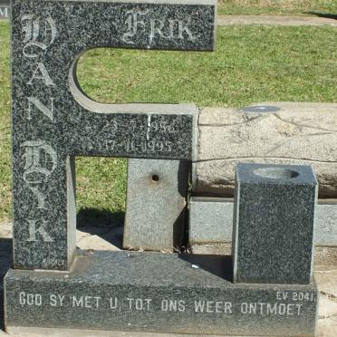DYK Frik, van 1956-1995